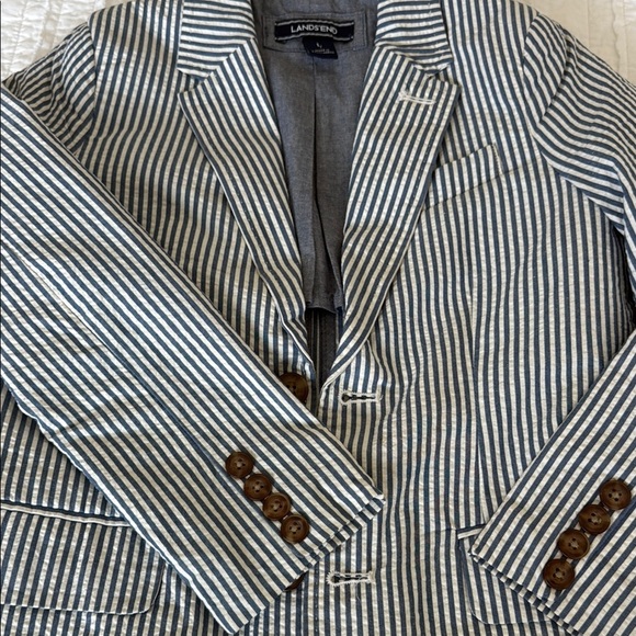 Classic Seersucker Blazer and Pants Set - Picture 6 of 6